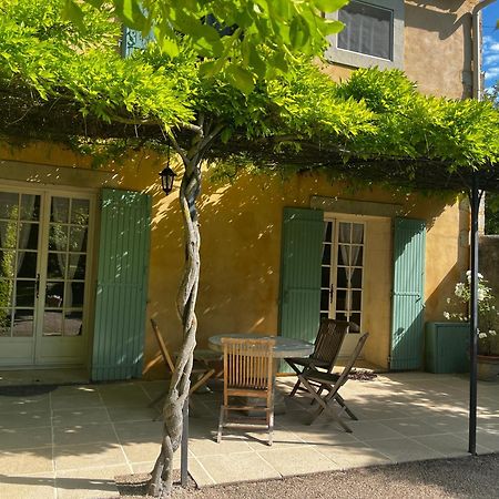 Le Mas De Trevouse Saint-Saturnin-lès-Avignon المظهر الخارجي الصورة